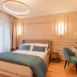 Trevi Imperial Suite 3